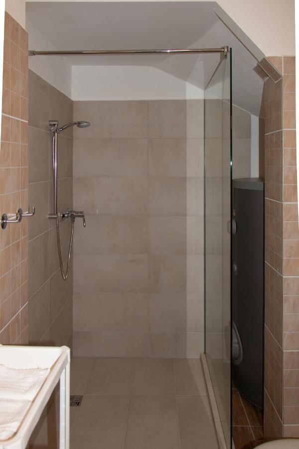 Poroszlay Apartman デブレツェン エクステリア 写真